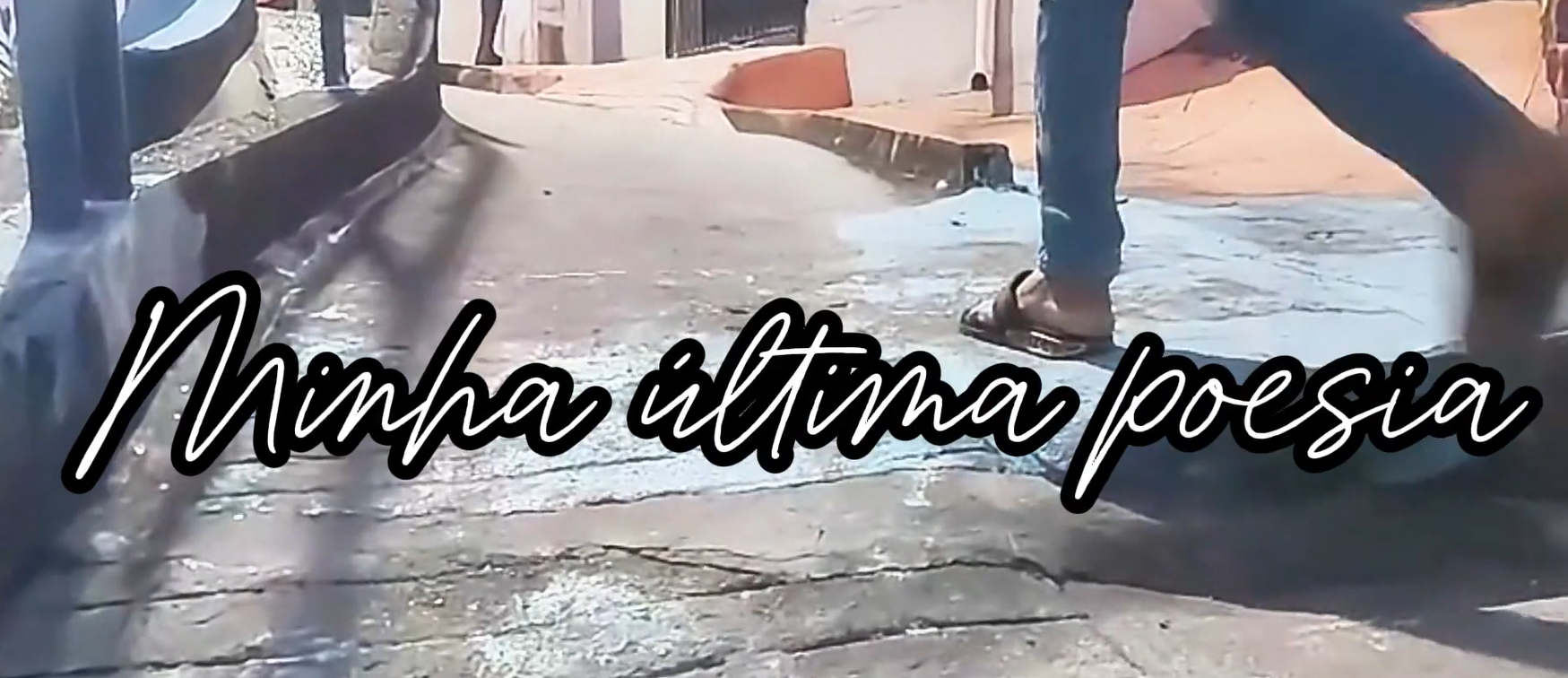 A ÚLTIMA POESIA